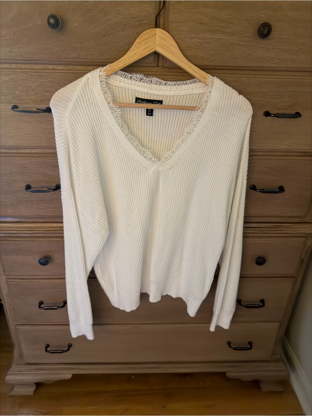 Banana Republic Cream Lace-Trim V-Neck Ribbed Sweater